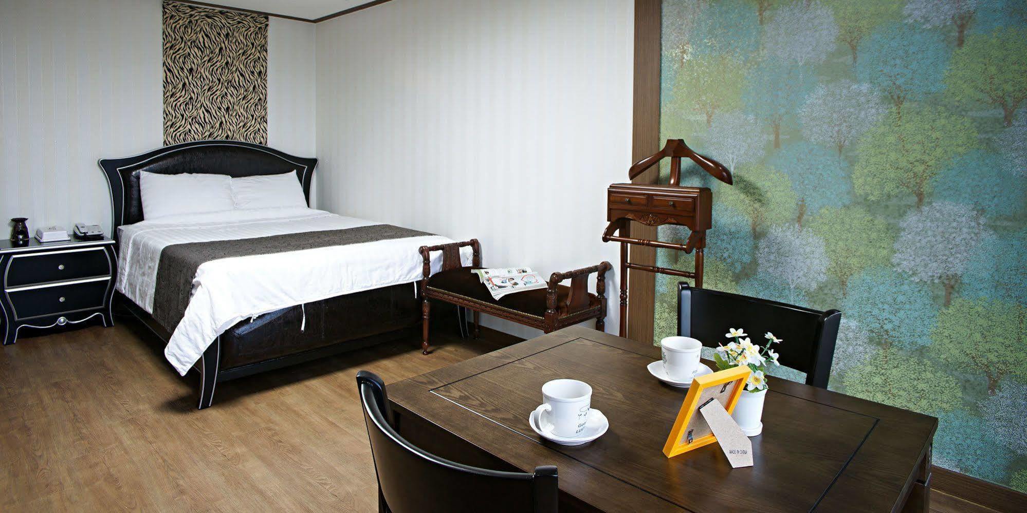 סאוגוויפו Olleyo Resort מראה חיצוני תמונה