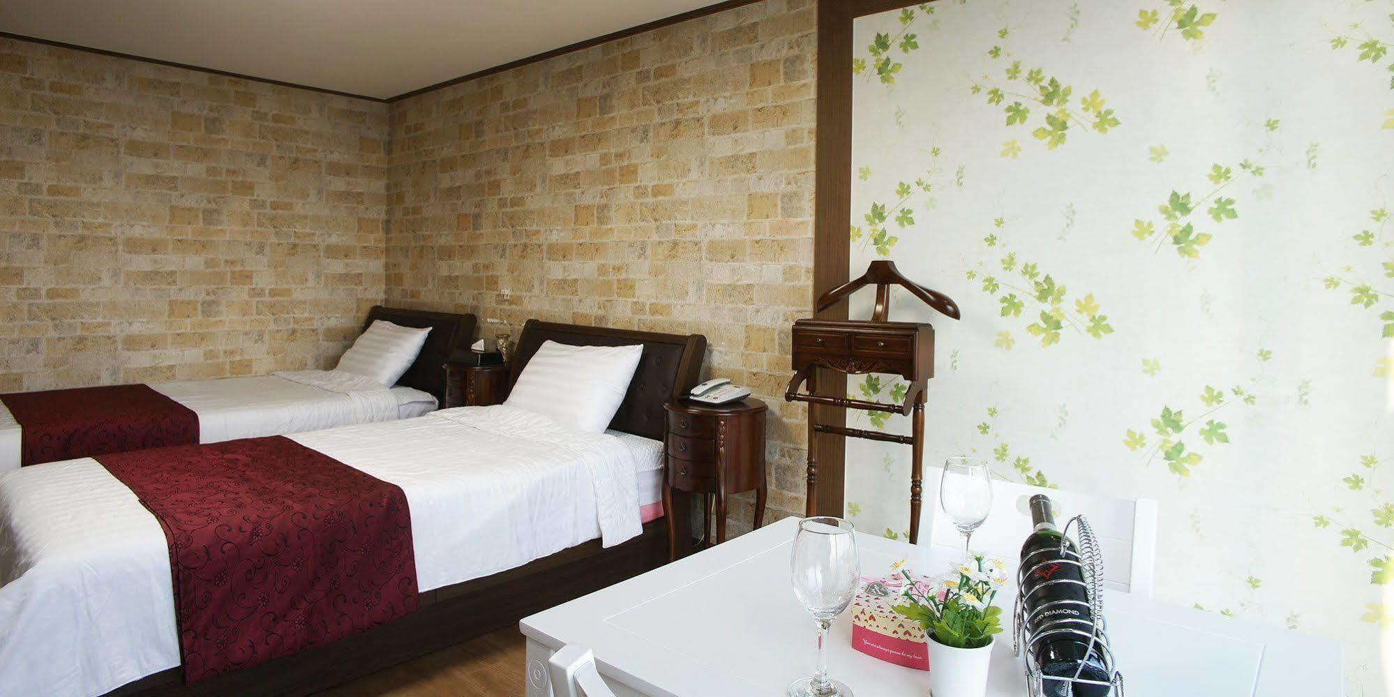 סאוגוויפו Olleyo Resort מראה חיצוני תמונה